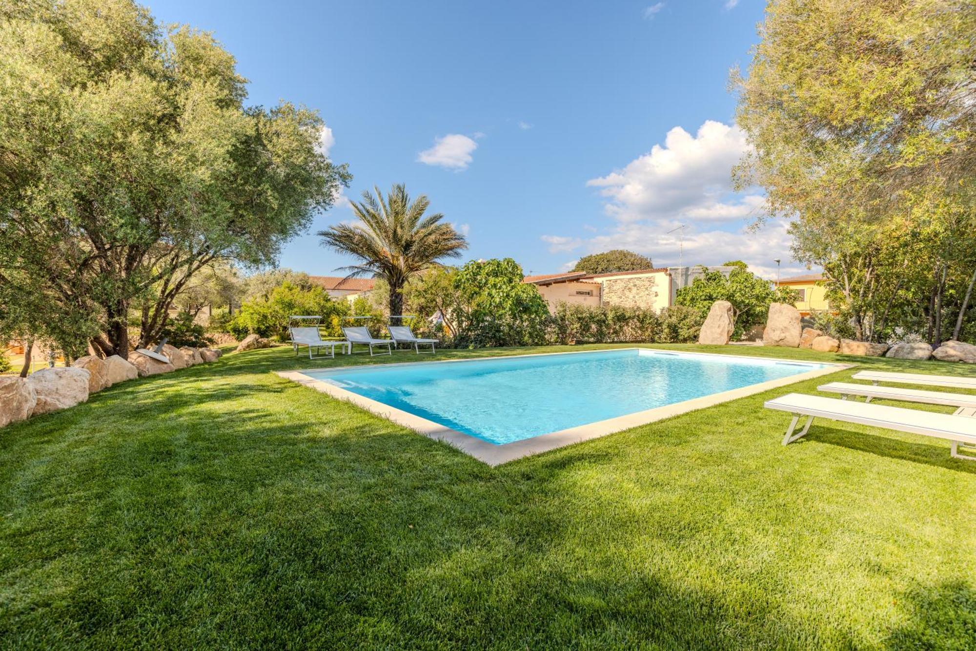 Appartamento Stazzo San Teodoro Il Ginepro Piscina Condivisa Esterno foto