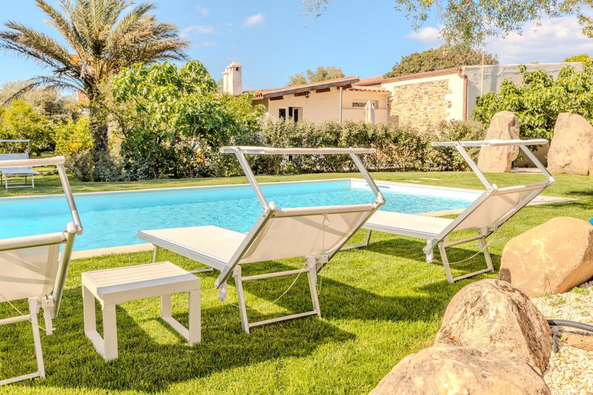 Appartamento Stazzo San Teodoro Il Ginepro Piscina Condivisa Esterno foto